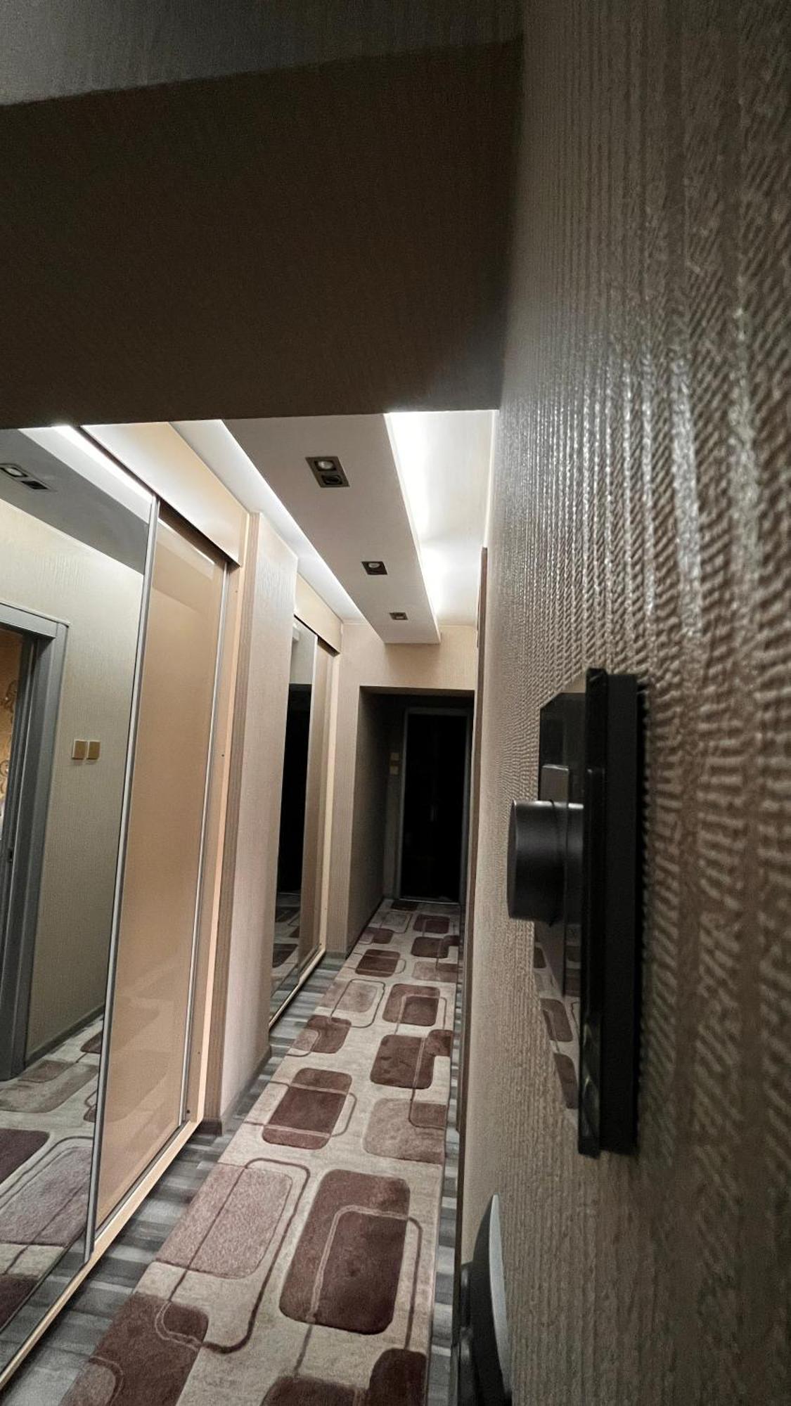 Luxury Apartamento Bucareste Exterior foto